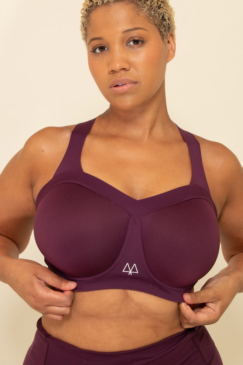 Battle Encapsulation Sports Bra in Plum