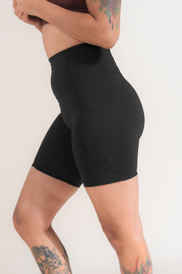 Uplift Pocket Short
