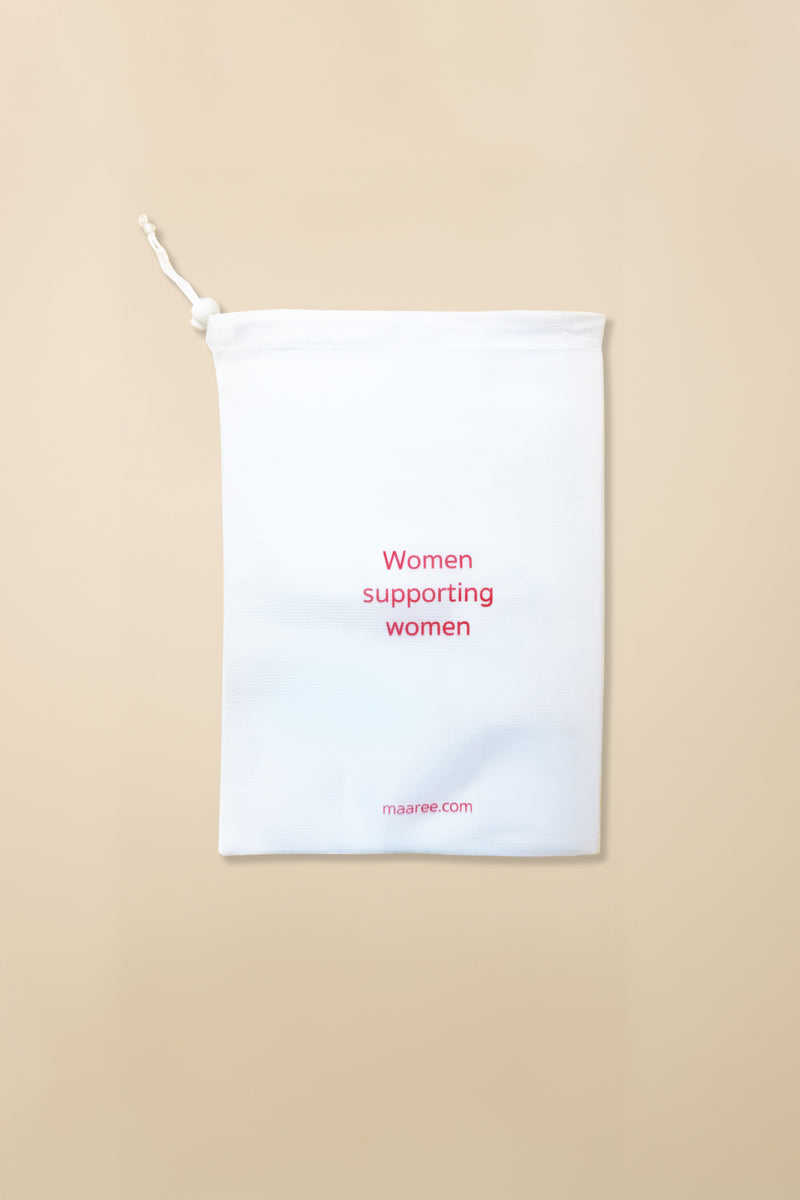 Maaree sports bra wash bag