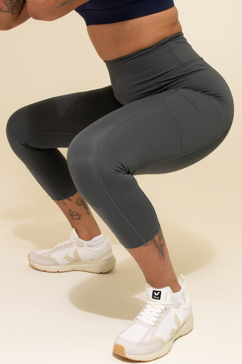 Maaree Cult cropped leggings grey